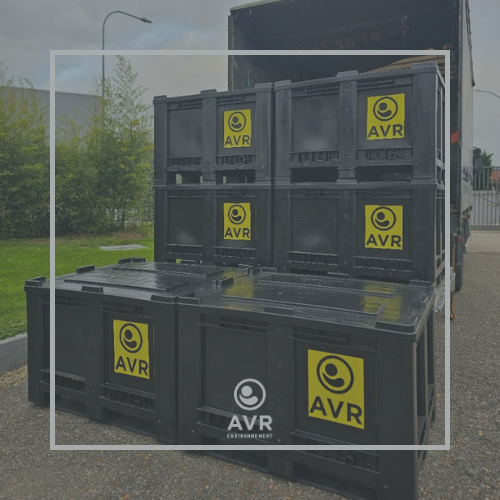 nouvelle Caisse palette noir logo AVR