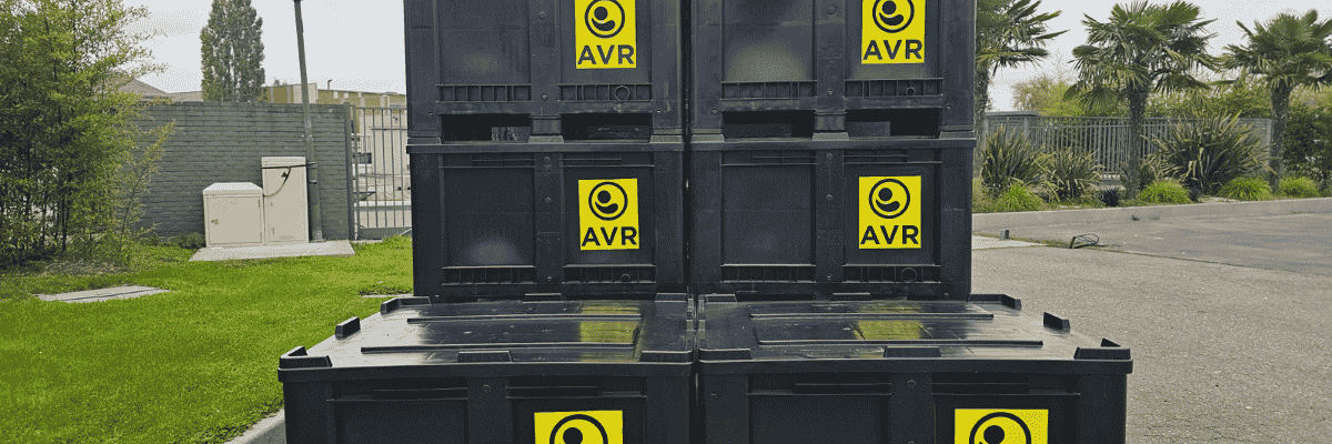 Caisse palette AVR